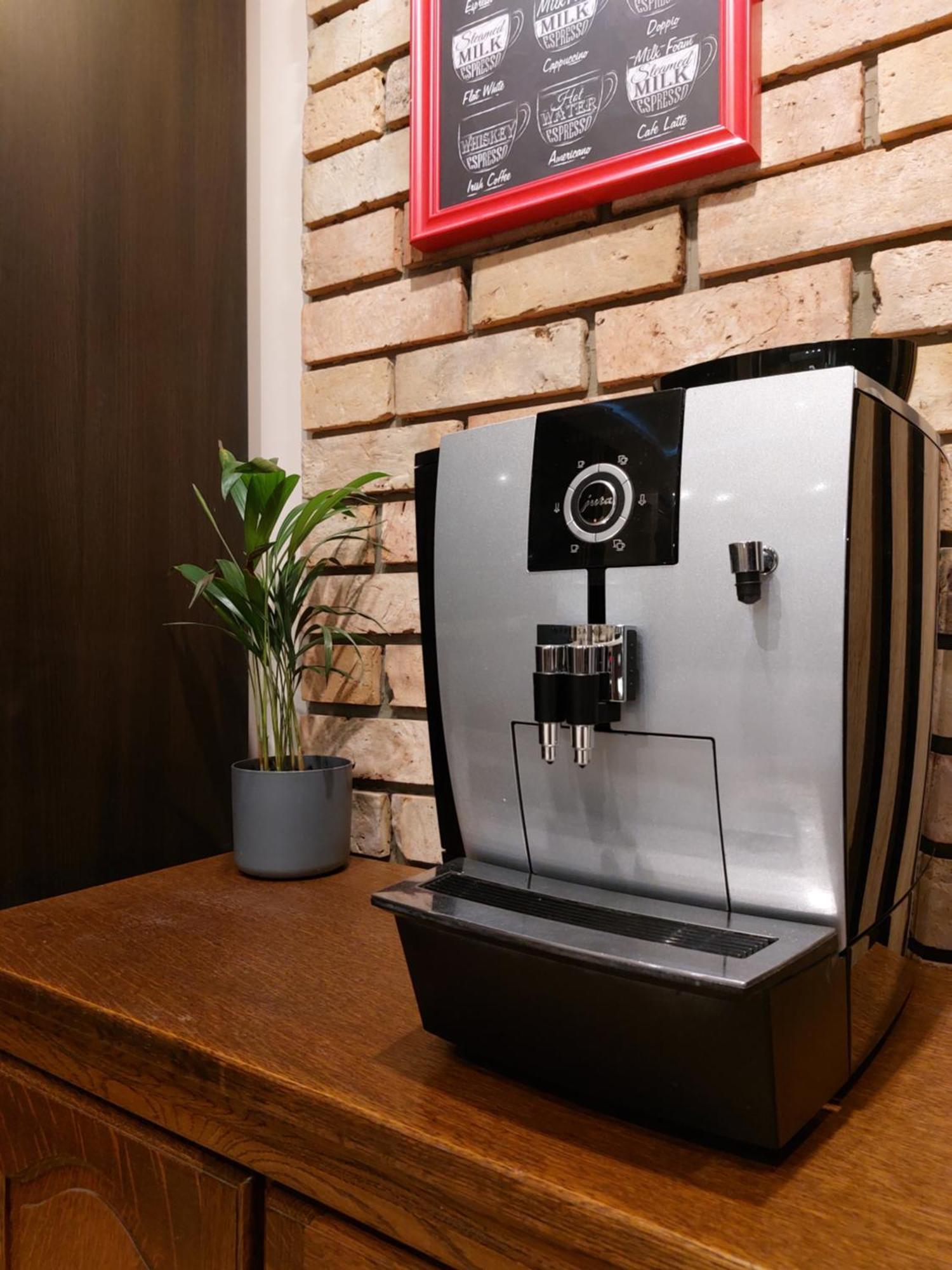 Coffee House Apartment